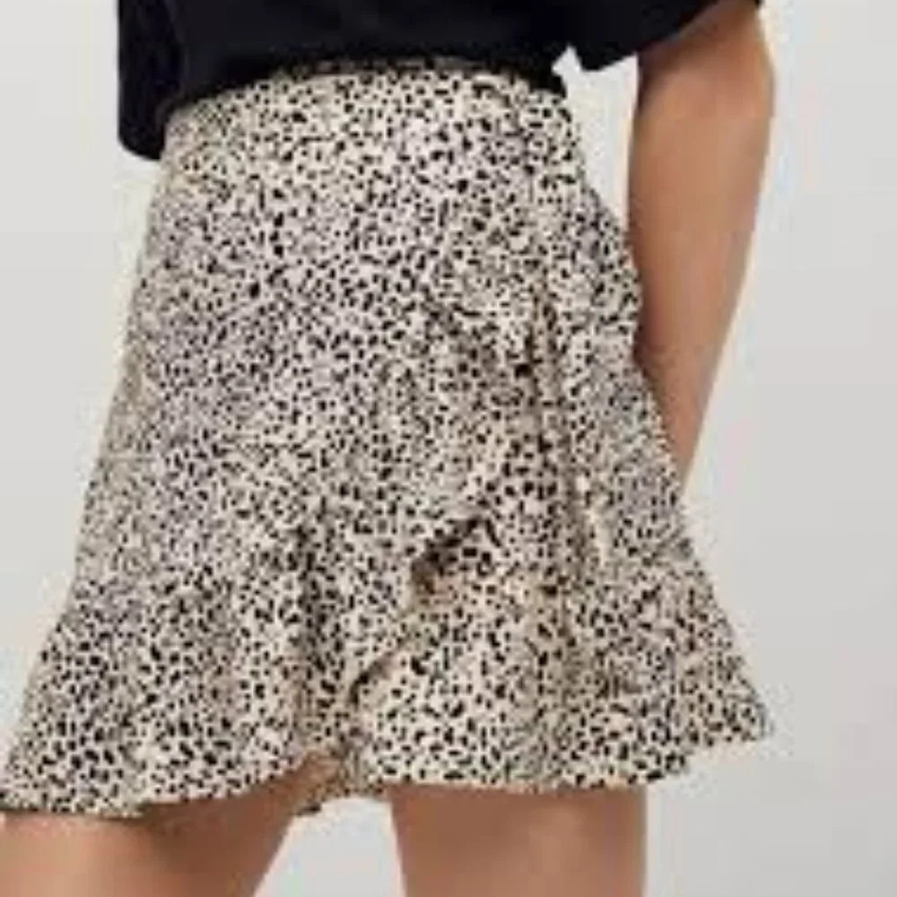 Altar'd State Ruffled Leopard Skirt - Picture 2 of 4